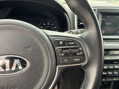 Used 2018 Kia Sportage EX AWD/4WD image 18