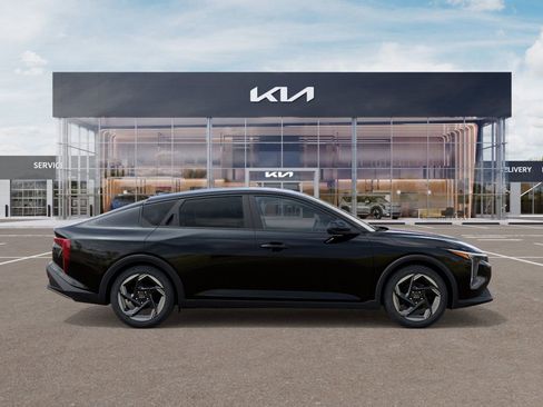 New 2026 Kia K4 EX image 7