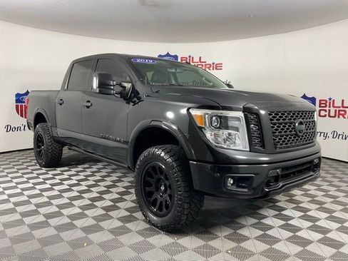 Used 2019 Nissan Titan PRO-4X w/ Pro-4x Convenience Package image 1