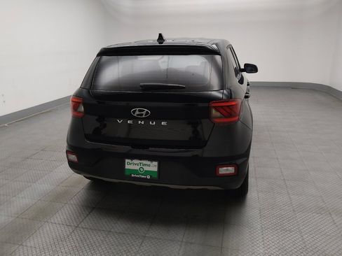 Used 2020 Hyundai Venue SE FWD image 7