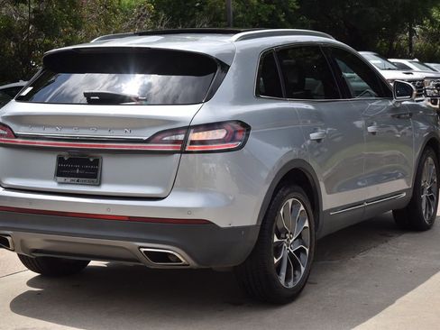 Certified 2023 Lincoln Nautilus Reserve FWD image 8