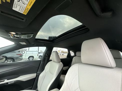 Used 2024 Lexus RX 350 Premium w/ Convenience Package image 21