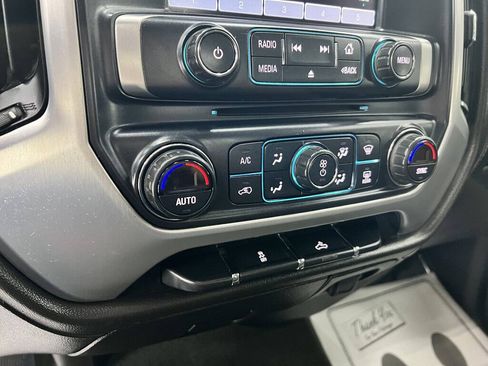 Used 2017 GMC Sierra 1500 SLE w/ SLE Value Package AWD/4WD image 21