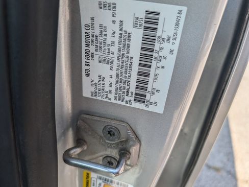 Used 2018 Ford Transit Connect XLT FWD image 24