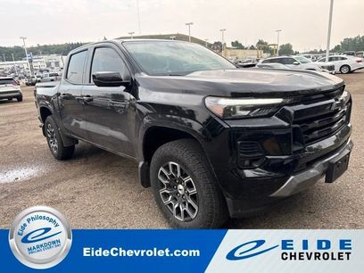 Used 2023 Chevrolet Colorado Z71 w/ Z71 Convenience Package 2