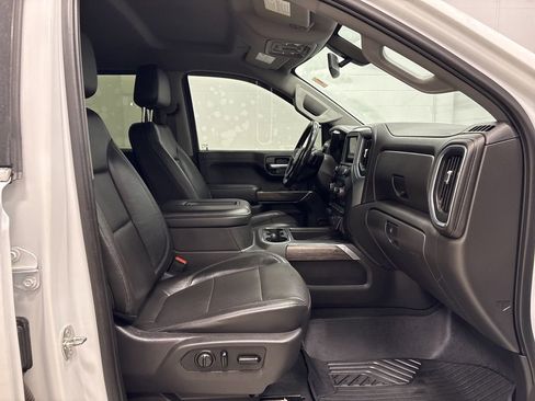 Used 2020 Chevrolet Silverado 1500 LTZ image 36