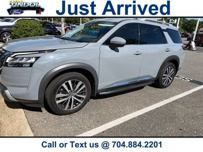 Used 2022 Nissan Pathfinder Platinum w/ Cargo Package