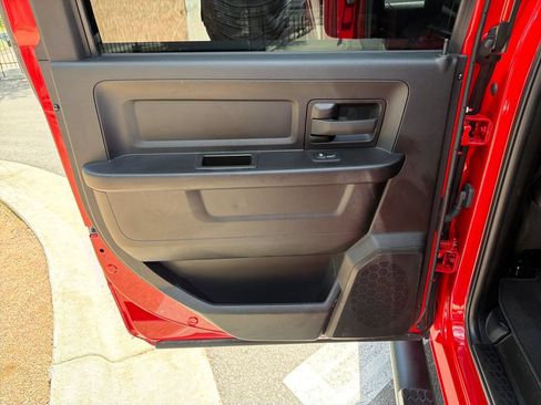 Certified 2024 RAM 2500 Tradesman RWD image 34