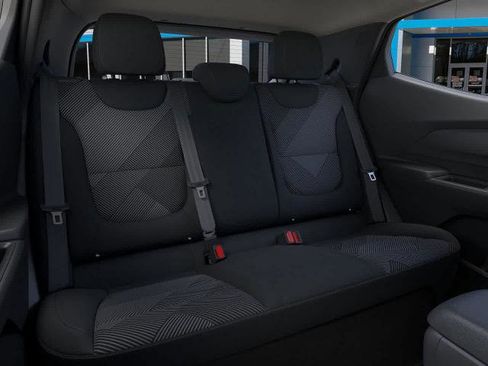 New 2027 Chevrolet Bolt LT w/ Comfort Package FWD image 17