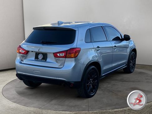 Used 2017 Mitsubishi Outlander Sport LE FWD image 7