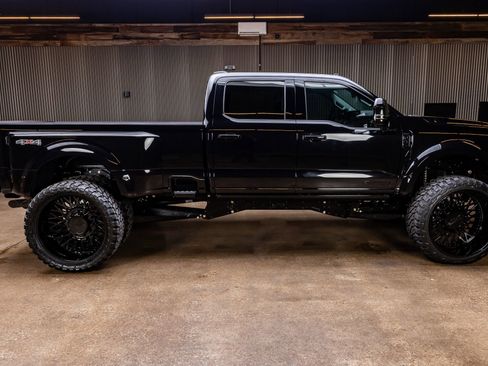 Used 2026 Ford F450 Lariat AWD/4WD image 19