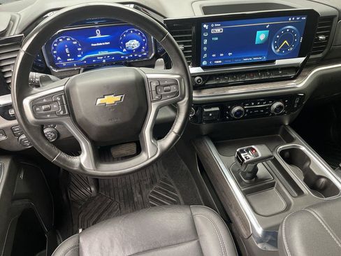 Certified 2024 Chevrolet Silverado 1500 LTZ AWD/4WD image 14