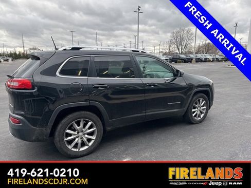 Used 2018 Jeep Cherokee Limited image 14
