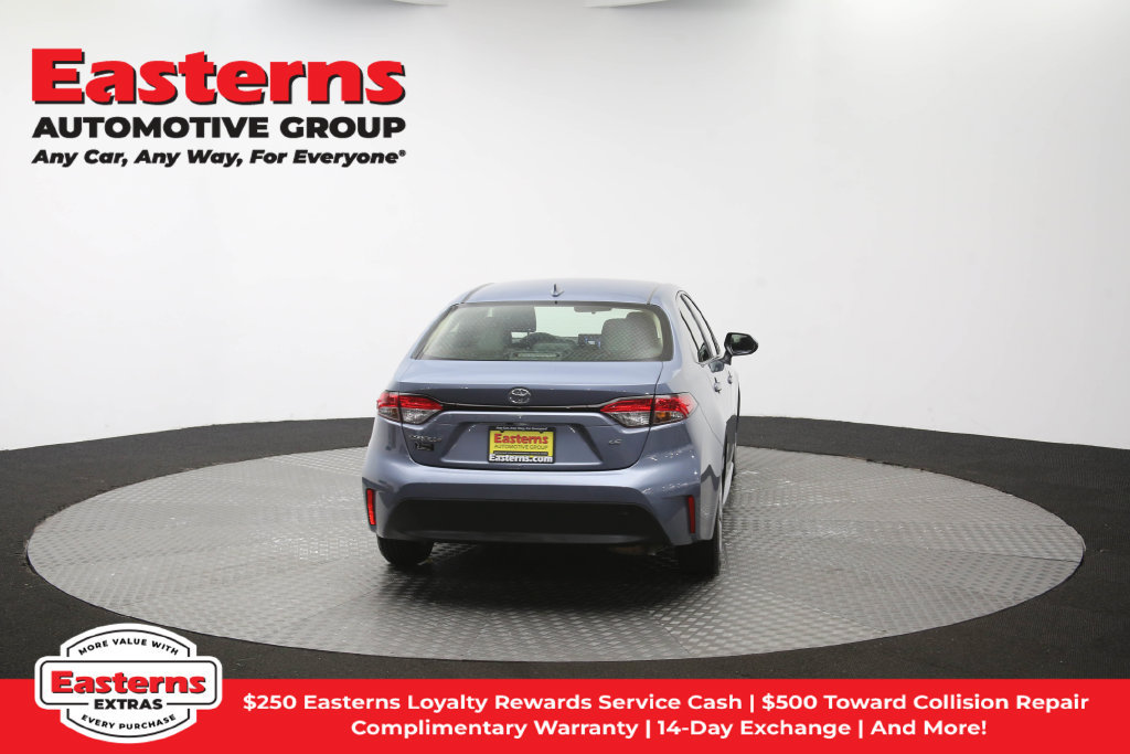 Used 2023 Toyota Corolla LE FWD image 38