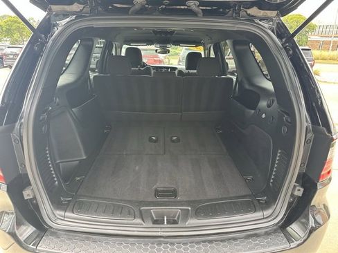 Used 2023 Dodge Durango SXT image 10