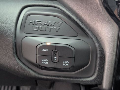 New 2026 RAM 2500 Big Horn AWD/4WD image 24