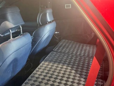 Used 2022 Genesis GV70 2.5T w/ Sport Prestige Package image 4