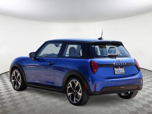 Used 2025 MINI Cooper S FWD image 8