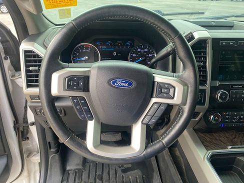 Used 2019 Ford F250 Lariat w/ Lariat Ultimate Package image 18