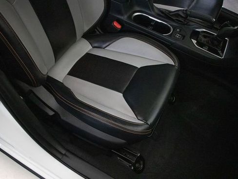 Used 2021 Subaru Crosstrek 2.5i Limited w/ Moonroof Package 2 image 17