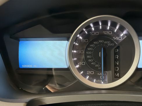Used 2015 Ford Explorer Limited w/ Equipment Group 301A FWD image 17