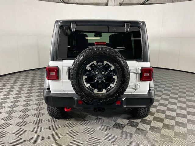 Used 2024 Jeep Wrangler Unlimited Rubicon w/ Technology Group AWD/4WD image 5