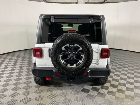 Used 2024 Jeep Wrangler Unlimited Rubicon w/ Technology Group AWD/4WD image 5