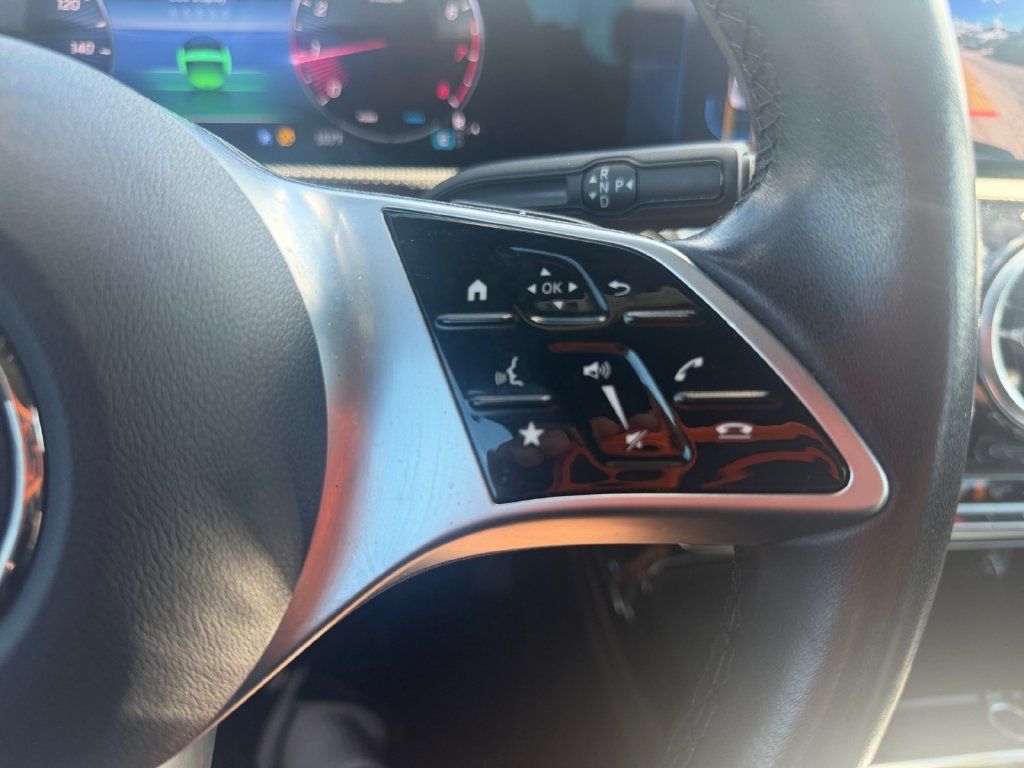Certified 2025 Mercedes-Benz CLA 250 image 21