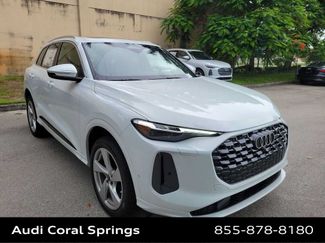 Certified 2025 Audi Q5 Premium w/ Premium Plus AWD/4WD video 2