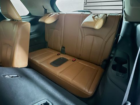 Used 2023 INFINITI QX60 Sensory AWD/4WD image 29