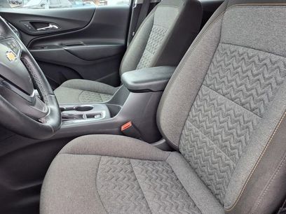 Used 2024 Chevrolet Equinox LT