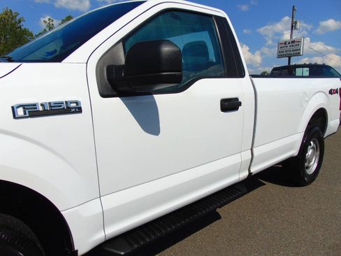 Used 2017 Ford F150 XL w/ Equipment Group 101A Mid AWD/4WD image 22