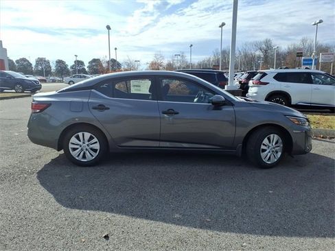 New 2025 Nissan Sentra S image 2