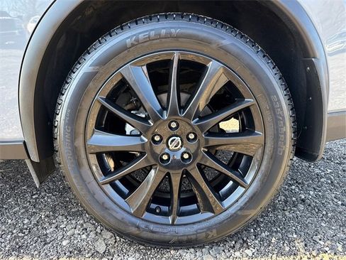 Used 2022 Nissan Murano SV w/ SV Midnight Edition Package image 28