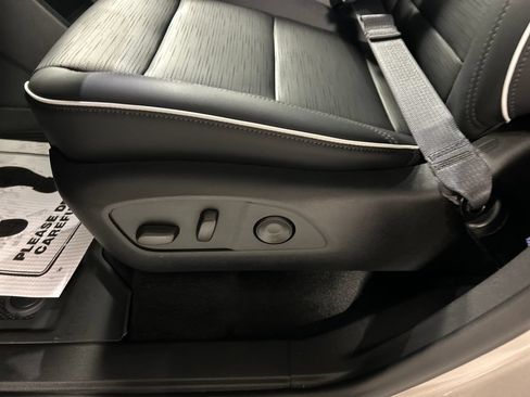 New 2026 Buick Enclave Sport Touring w/ Power Package AWD/4WD image 11