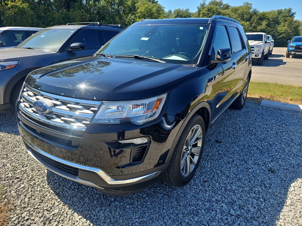 Used 2018 Ford Explorer Limited w/ Equipment Group 301A AWD/4WD image 4