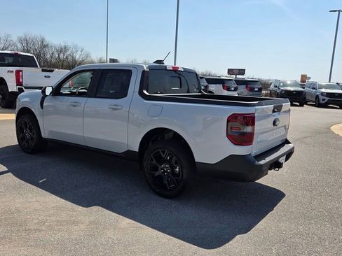 New 2026 Ford Maverick Lariat w/ Black Appearance Package AWD/4WD image 9