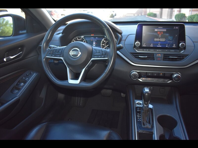 Used 2022 Nissan Altima 2.5 SR FWD image 30