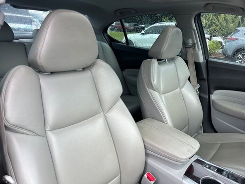 Used 2016 Acura TLX FWD image 15