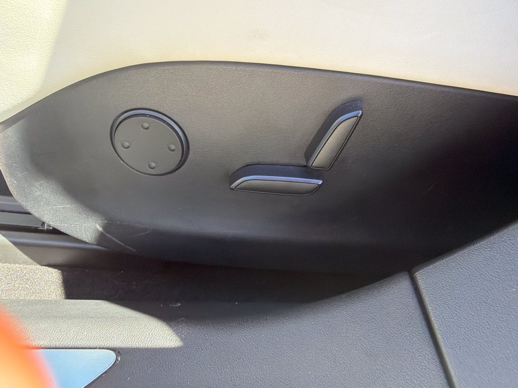 Used 2017 Tesla Model S 100D AWD/4WD image 22
