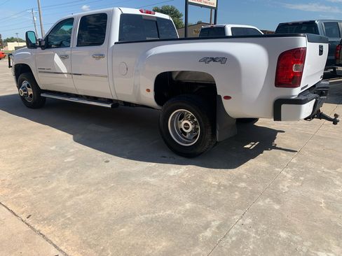 Used 2012 GMC Sierra 3500 Denali image 4