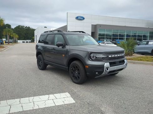 New 2025 Ford Bronco Sport Badlands w/ Badlands Tech Package AWD/4WD image 2