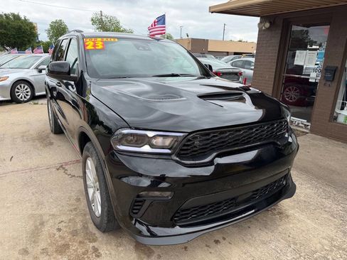 Used 2023 Dodge Durango SXT Launch Edition RWD image 6