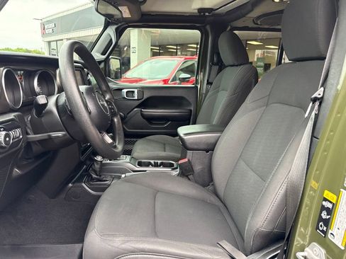 Used 2021 Jeep Wrangler Unlimited Sport AWD/4WD image 17