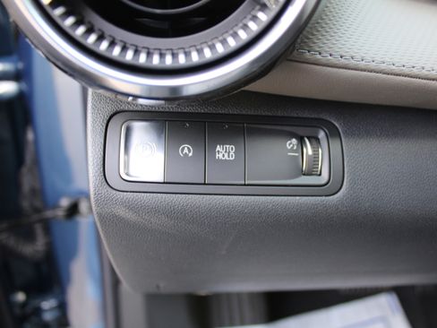 New 2026 Chevrolet Equinox LT w/ Convenience Package II image 31