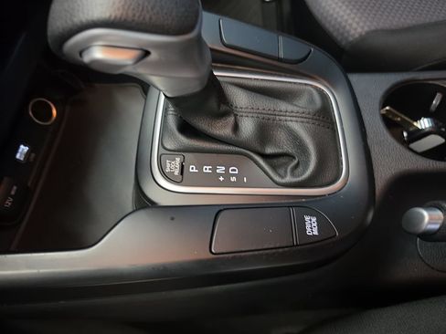 Certified 2024 Kia Soul LX FWD image 31