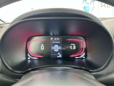 Certified 2023 Kia Soul LX w/ LX Technology Package FWD image 12