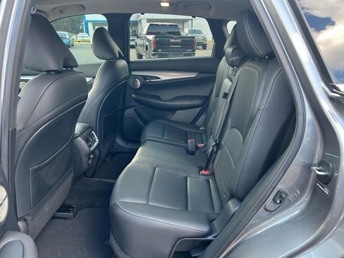 Used 2020 INFINITI QX50 Sensory w/ Proactive Package image 30
