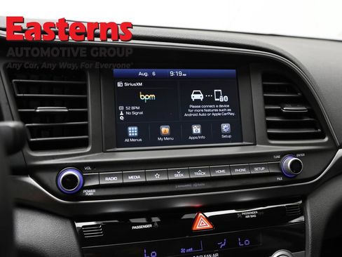 Used 2020 Hyundai Elantra SEL w/ Cargo Package (C1) FWD image 18