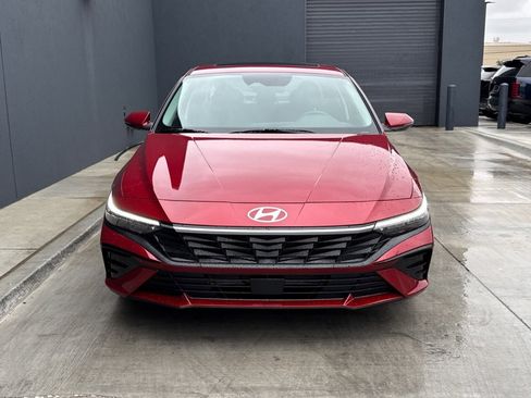 New 2026 Hyundai Elantra Limited image 10